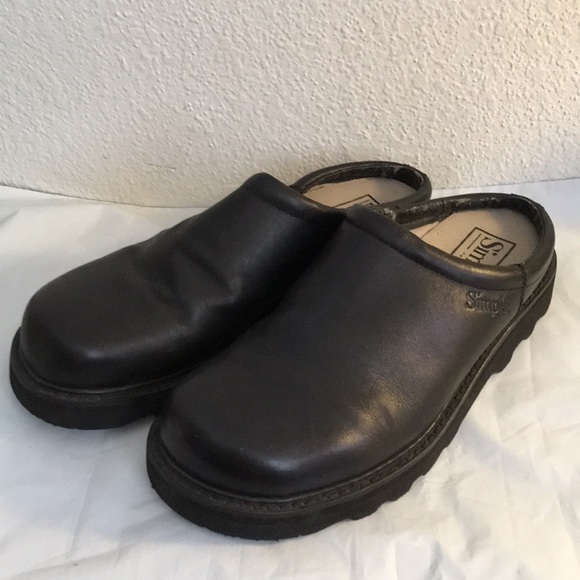 mens clogs size 11